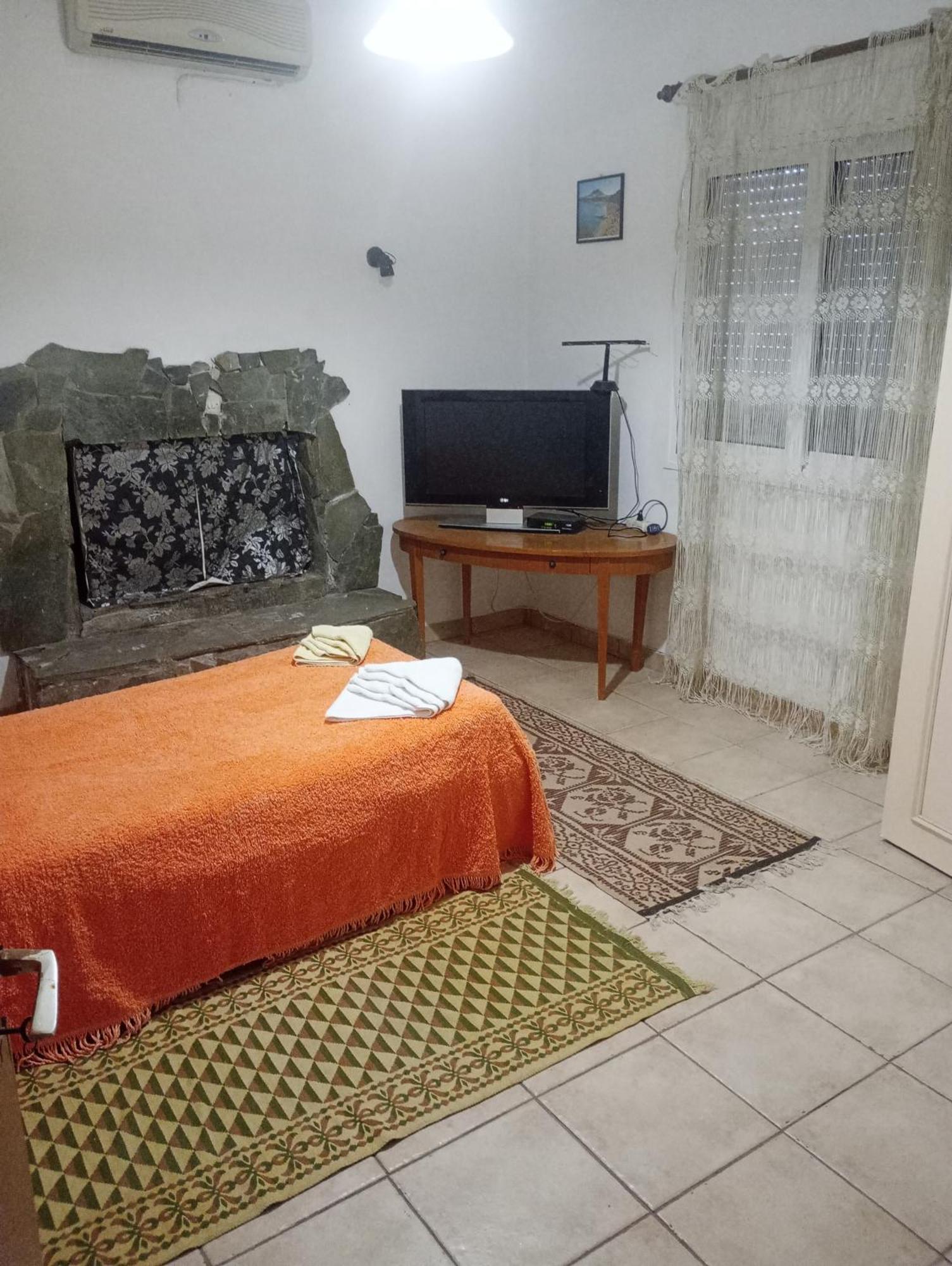 ισόγειο σπίτι 60τμ, * Paralia Akratas